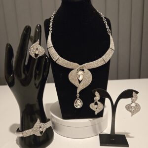 Spade Chain (Set 4)