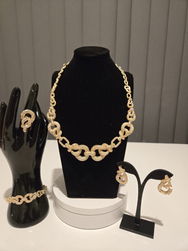 Glory Chain (Set 4)