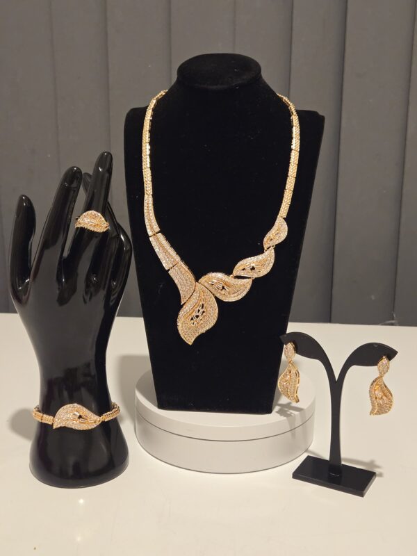 Bird Chain (Set 4)